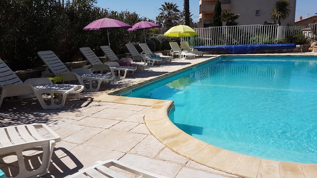 Hotel Albizzia Valras-Plage Bagian luar foto